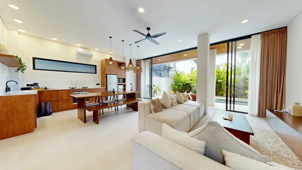 ROI Case Study: Villa Rental Yields in Nusa Penida vs Mainland Bali | Gahingkarya.com